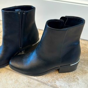 Dolce Vita Black Booties 6